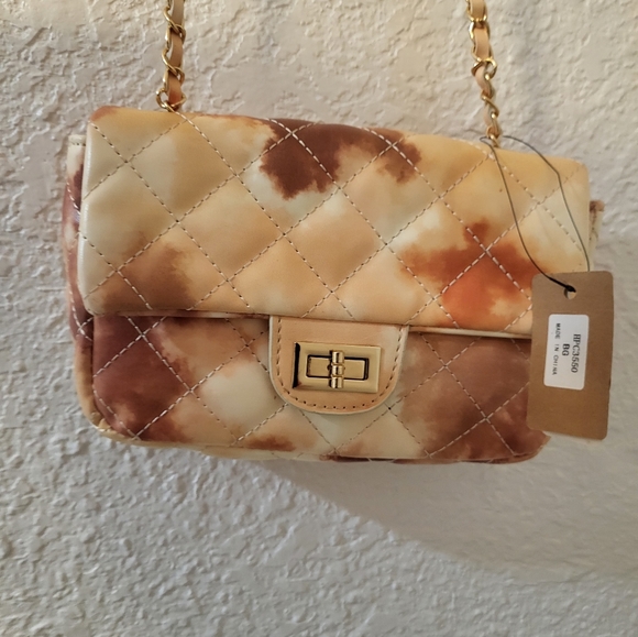 3 a.m. Forever Quilted Crossbody Shoulder Bag - Picture 6 of 11